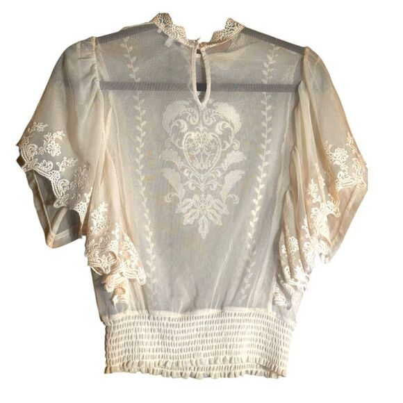 Blashe White / Cream Lace Top Size Small 📦 - Picture 2 of 7